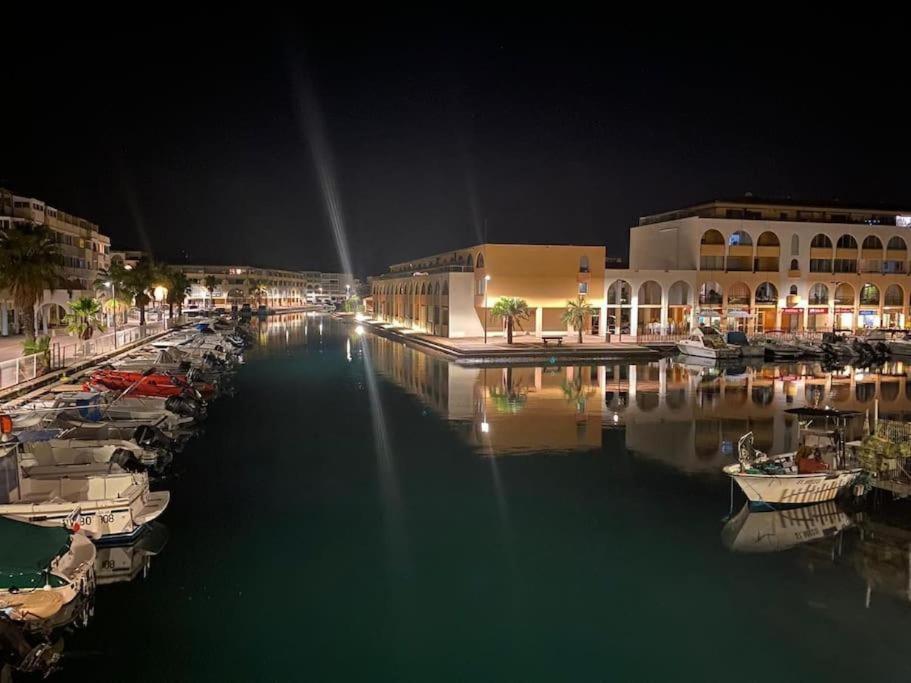 Studette Avec Spa & Jacuzzi Sète Buitenkant foto